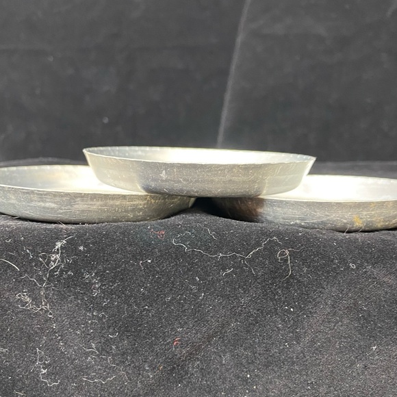 Vintage GUC Set of 3, Stanhome “Get Acquainted” Aluminum Drink Coasters - Picture 12 of 14